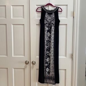 New black & white maxi with silver stud accents-smoke free home
